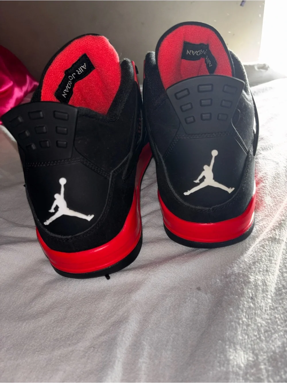 Jordan 4 red thunders